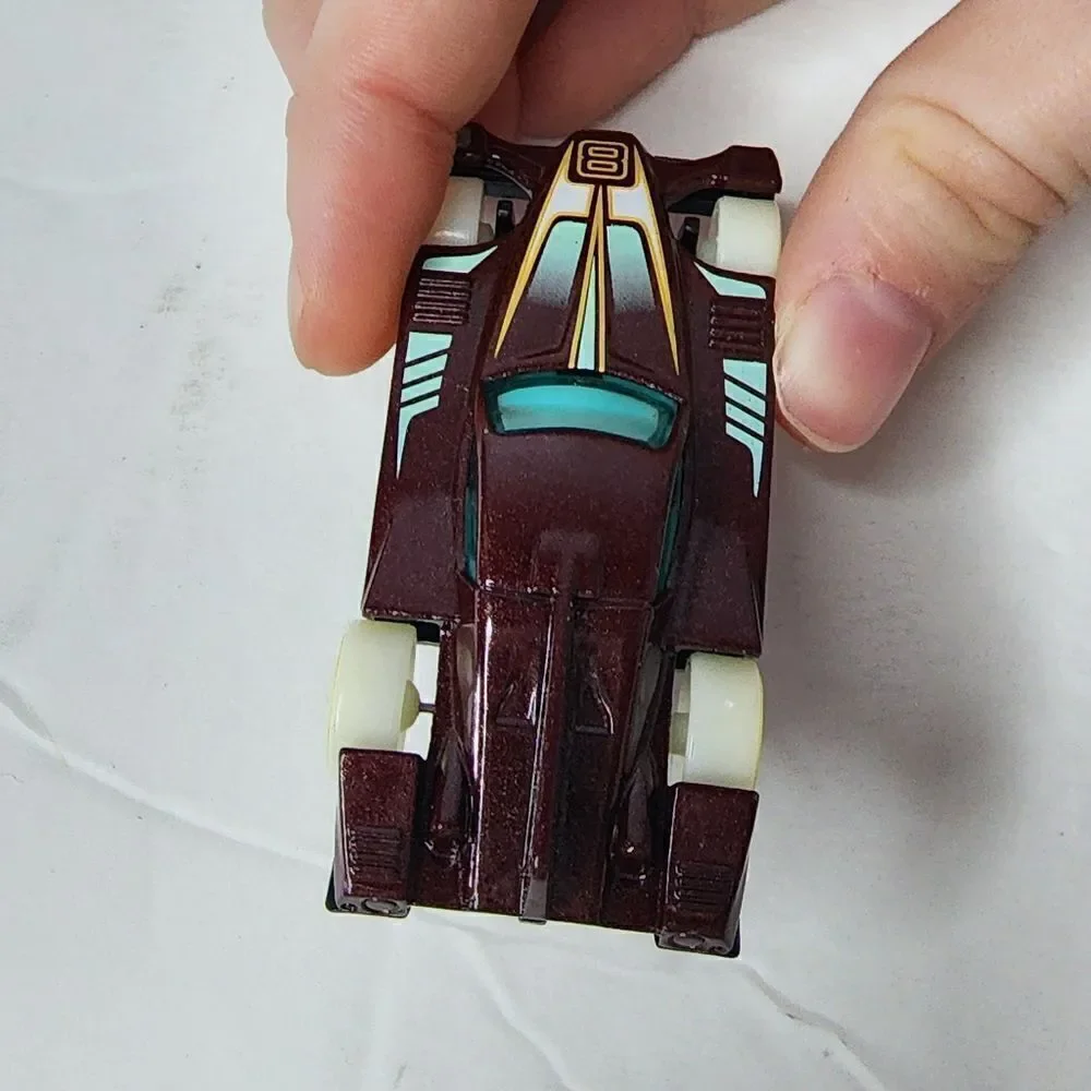 Hot Wheels FORMUL8R Race Car GLOW WHEELS HW 2005 Hotwheels Dark RED Loose
